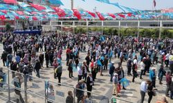 Akşener sahneye çıkınca, miting alanını terk ettiler