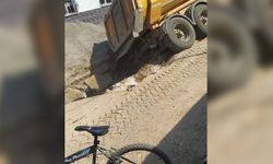 Germencik’te yol çöktü