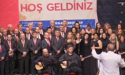 AYDIN BÜYÜKŞEHİR BELEDİYESİ “ATATÜRK’ÜN SEVDİĞİ TÜRKÜLER” KONSERİNİ İZLEYİCİLERLE BULUŞTURDU