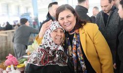 Başkan Çerçioğlu Söke Bağarası Salı Pazarı’nda vatandaşlarla buluştu