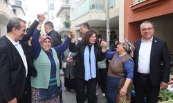 Çerçioğlu Efeler Çarşamba Pazarı’nda vatandaşlarla buluştu