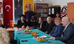 Hasan Dinçer Yeni Nesil Köy Enstitülüler Derneği Aydın Şubesi’ni  ziyaret etti