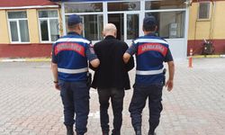 Aydın'da uyuşturucu ele geçirilen otomobildeki 2 şüpheli tutuklandı