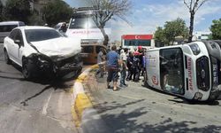 Aydın'da ambulans kazası! Yol savaş alanına döndü