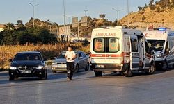 Aydın'da otobüs ve minibüsün çarpıştığı kazada 10 kişi yaralandı