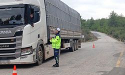 Karacasu’da ağır tonajlı araçlar denetlendi