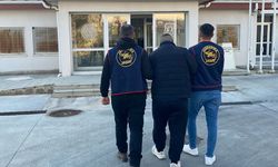 Kuşadası’nda yedi ayrı suçtan aranan kişi yakalandı