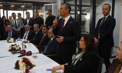 CHP Kuşadası İlçe Örgütü’nün yeni binası Özel’in katılımıyla açıldı
