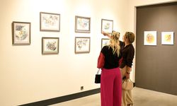 Ressam Zeynep Keklik’in ‘Düşsel Yolculuklar’ı Ada Modern’de