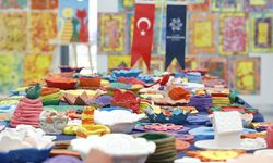 Aydın'da Otizm Merkezi öğrencilerinden sanat sergisi