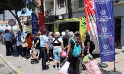 Başkan Çerçioğlu’ndan pazarcı esnafına sıcak günlerde serin destek