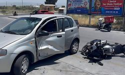Söke'de otomobille motosiklet çarpıştı