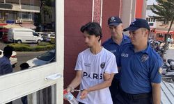 Kar maskesiyle 16 yaşındaki çocuğu bıçakladı