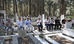 15 Temmuz'un 9.yılında Kuşadası'nda şehitlere vefa