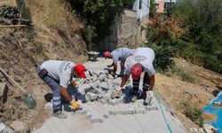 Efeler’de tüm mahallelerdeki sorunlar tek tek çözülüyor
