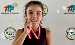 Aydınlı Zeynep gururlandıran başarı