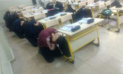 Lise öğrencilerine deprem tahliye tatbikatı