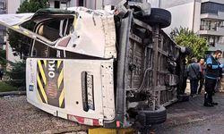 Söke’de öğrenci servisleri çarpıştı: 3 yaralı