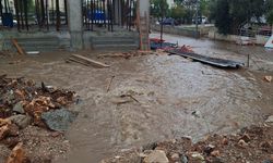 Didim’i sağanak yağış vurdu!