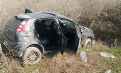 Aydın'da sağlık görevlilerin bulunduğu araç kaza yaptı