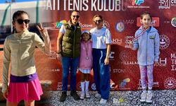 Alaçatı’da EA tenis akademisi rüzgarı