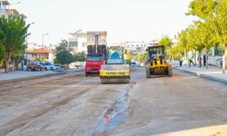 Didim'de yol çalışmaları hız kesmeden devam ediyor