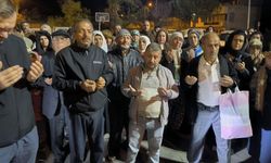 Umre yolcuları dualarla kutsal topraklara uğurlandı