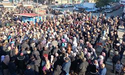 Umre yolcuları kutsal topraklara uğurlandı