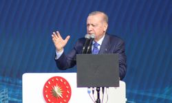 Cumhurbaşkanı Erdoğan: Bizimle laf değil eser, hizmet yarıştırın