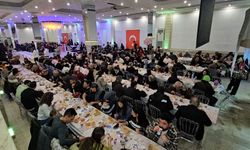 Nazilli'de vatandaşlar Vakıflar Müdürlüğü'nün iftarında buluşuyor