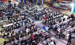Binlerce vatandaş iftar sofralarında buluştu