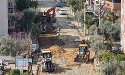 Büyükşehir’in yol yenileme çalışmaları sürüyor