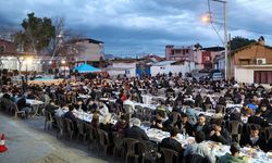 Efeler'de vatandaşlar aynı sofrada buluştu