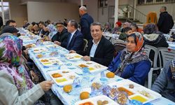 Efeler’in ilk iftar sofrası Alanlı Mahallesi’nde kuruldu