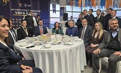AK Parti Genel Sekreteri  İnan'dan, vefa iftarında Çerçioğlu övgüsü