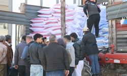 Aydın Büyükşehir’den Yenipazarlı üreticilere yem desteği