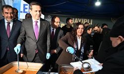 Başkan Çerçioğlu, Bakan Bayraktar ile iftarda vatandaşlarla bir araya geldi