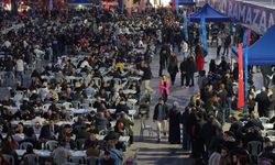 Büyükşehir çalışanları iftarda bir araya geldi