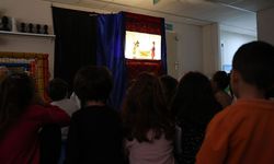 Didim Belediyesi minikleri Hacivat ve Karagöz ile buluşturdu