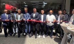 M&F Barber Shop törenle hizmete başladı