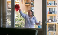 Kuşadası’nda  evde bakım birimiyle hayat daha kolay