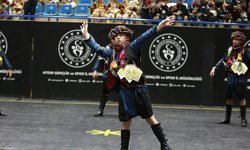 Aydın'da halk oyunları şöleni yaşandı