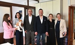 Tahsin Demirtaş’tan Kuşadası Belediyesi Ek Hizmet Binasına ziyaret