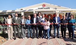 Yurt Kafe ve Işıklı Parkı hizmete açıldı