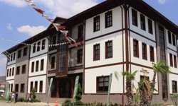 Germencik Belediyesine operasyon: 3 gözaltı