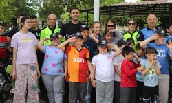 Polislerden özel çocuklara unutulmaz gün