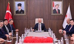 Vali Varol ilk toplantısını gerçekleştirdi