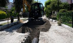 Kuşadası'nda 294 metrelik yağmur suyu hattı çalışması başladı