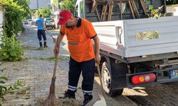 Efeler Belediyesi’nden sokaklarda temizlik çalışması