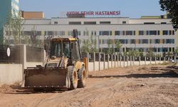 Efeler Belediyesi’nden Şehir Hastanesi yolunda çalışma
